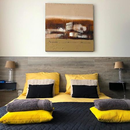 Bolton Boulevard Beach Rooms Флиссинген Экстерьер фото